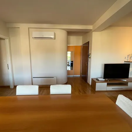 Duje Opatija